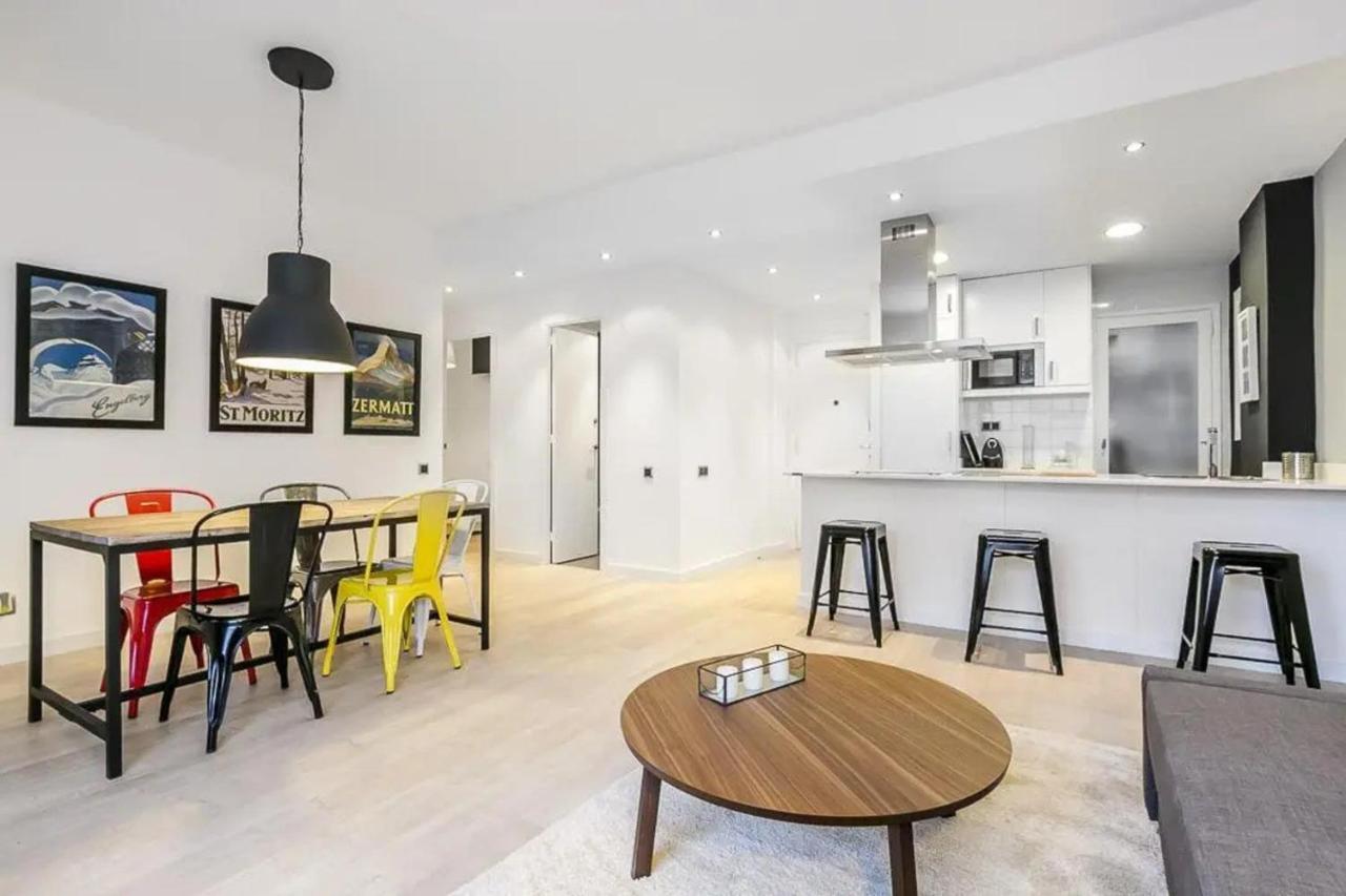 51Sam1021 - Modern Apartment Near Montjuic Барселона Экстерьер фото